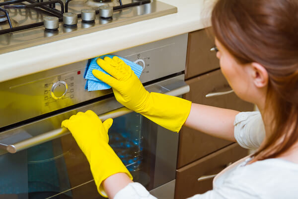 House cleaning main